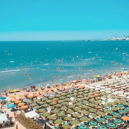 Big Balcony Plazh * Durres